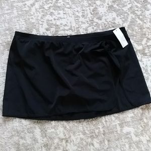 New Jaclyn Smith Collection Swimsuit Skirt with Built In Swim Bottom Plus Sz 20